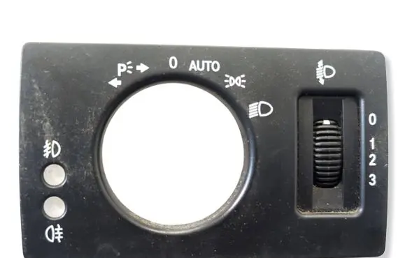 Mercedes-Benz B W245 Headlight level height control switch A1696800965