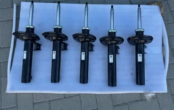 Volkswagen Passat Alltrack Front shock absorber/damper