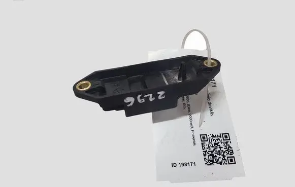KIA Carens II Airbag deployment crash/impact sensor 0K2FE677F9