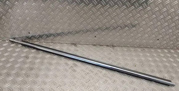 Toyota Corolla E160 E170 Front door glass trim molding 