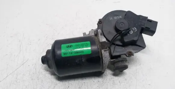 Hyundai Genesis Wiper motor 981102M000