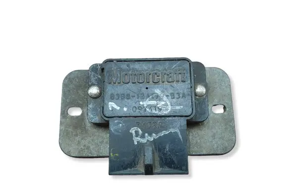 Ford Sierra Ignition amplifier control unit 83BB12A199B3A