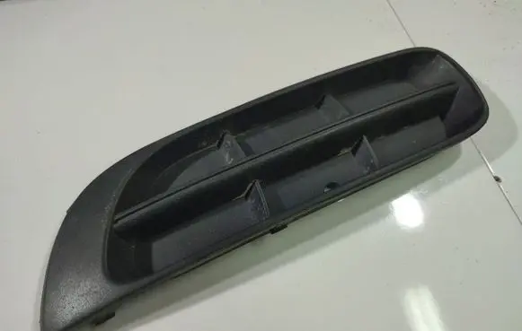 Skoda Roomster (5J) Front bumper lower grill 510807367