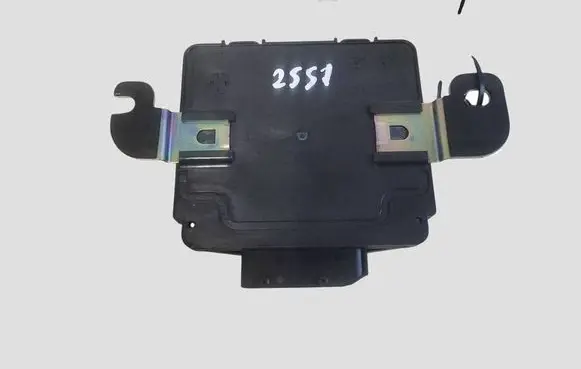 Hyundai i40 Hand brake control module 597903Z500