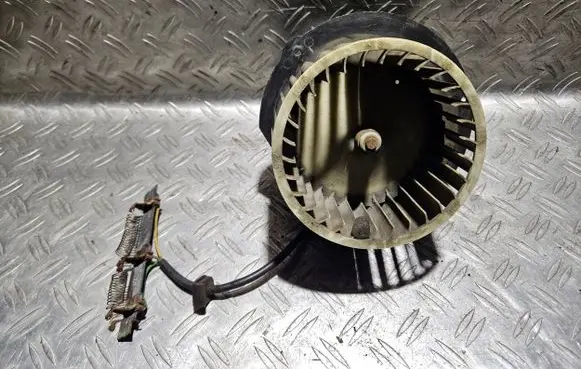 Mercedes-Benz W123 Heater fan/blower