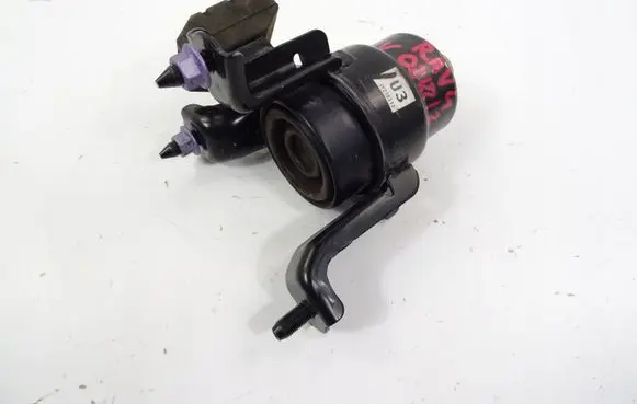 Toyota RAV 4 (XA50) Engine mount vacuum valve 