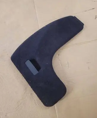 Trunk/boot lower side trim panel