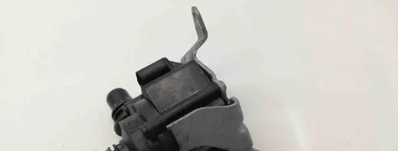 BMW X3 F25 Electric auxiliary coolant/water pump 8512235