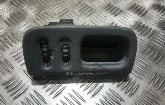 Renault Megane I Headlight level height control switch 7700841200 629220