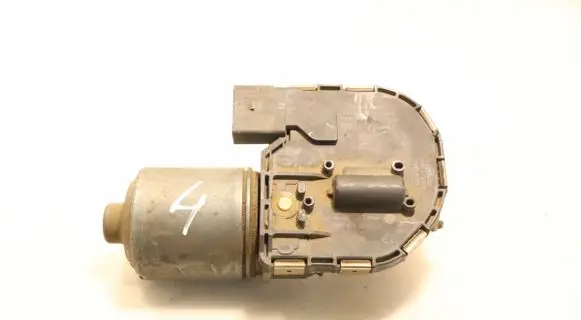 Volkswagen Caddy Wiper motor 1397220656