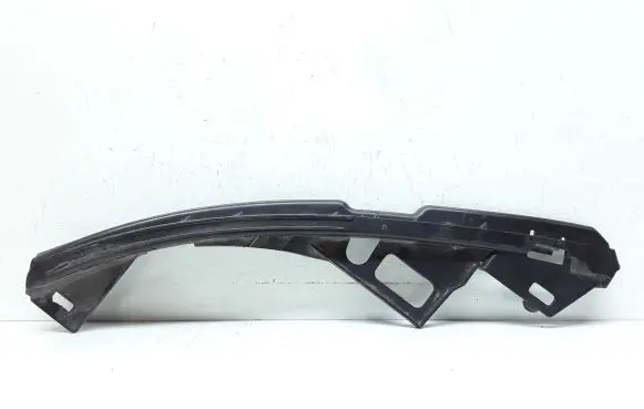 Volvo V50 Front bumper mounting bracket 30744956