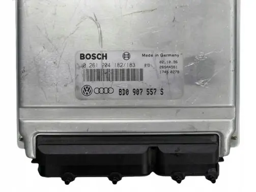 Audi A4 S4 B5 8D Engine control unit/module 8D0907557S