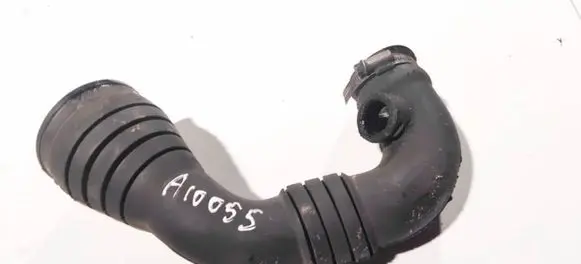 Audi A4 S4 B5 8D Air intake hose/pipe 8d0129615a
