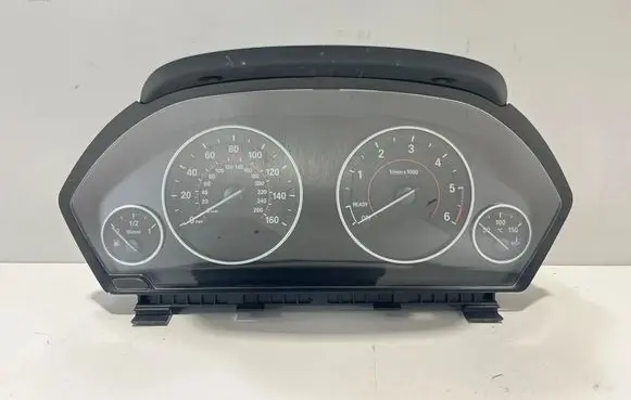 BMW 4 F32 F33 Speedometer (instrument cluster) 9232895