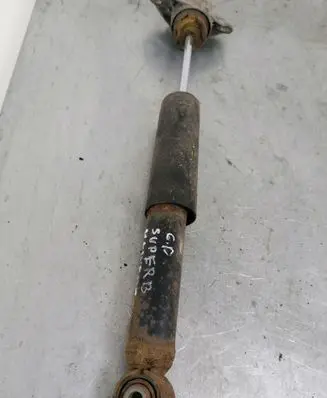 Skoda Superb B6 (3T) Rear shock absorber/damper