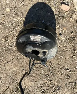 Opel Insignia A Brake booster 13228183