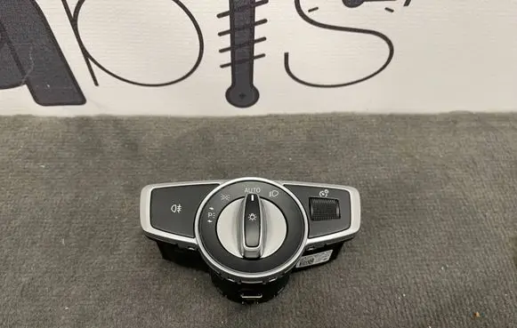Mercedes-Benz GLC X253 C253 Light switch A2059051810