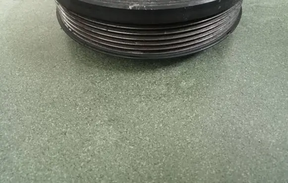 Skoda Fabia Mk1 (6Y) Crankshaft pulley 038105243M