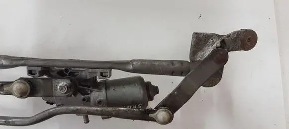Mazda 5 Front wiper linkage and motor 1593000602