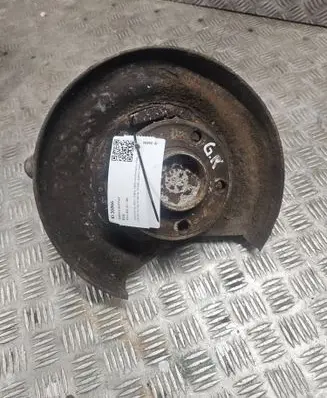 Volvo S60 Rear wheel hub spindle/knuckle 1234