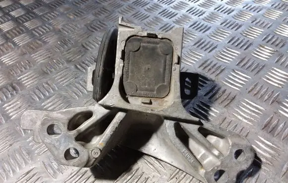 Peugeot 407 Engine mount bracket 326B95