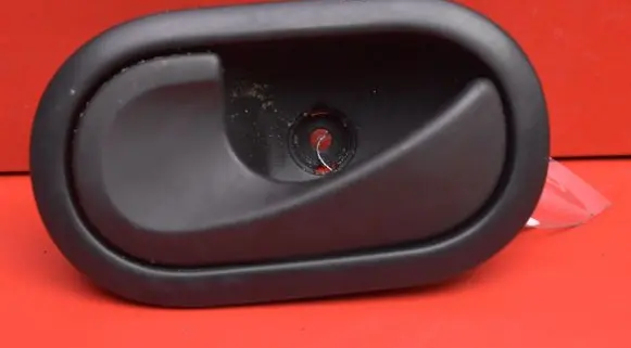 Opel Movano B Front door interior handle 310579