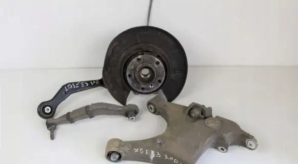 BMW X5 E53 Rear wheel hub