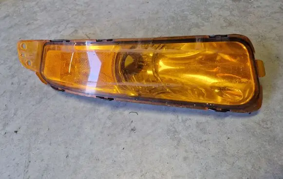 Ford Mustang V Front bumper turn signal 5R3313201AA