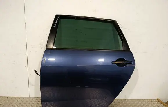 Mitsubishi Grandis Rear door