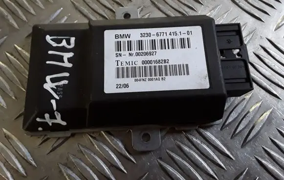 BMW 7 E65 E66 Steering rack control module 32306771 32306771415101 00001682B2