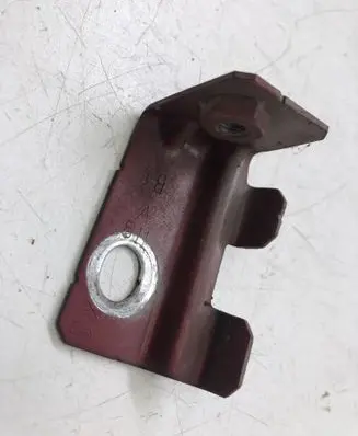 Alfa Romeo Giulietta Fender mounting bracket