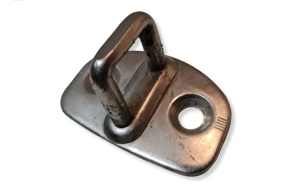 Volkswagen Bora Rear door lock loop/hook striker 3B0837033K