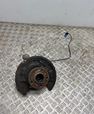 Mercedes-Benz A W176 Rear wheel hub spindle/knuckle 2460306