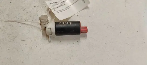 Toyota Avensis T250 Windscreen/windshield washer pump