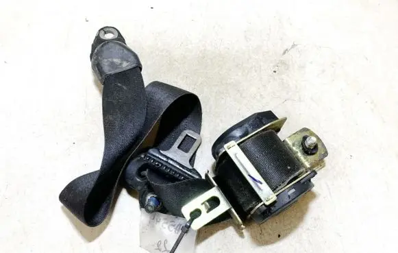 Honda Accord Front seatbelt eccb32ej001 ecc-b32-ej001