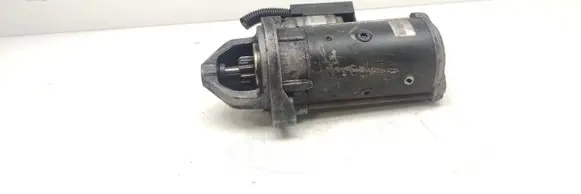 Mercedes-Benz Vito Viano W639 Starter motor D7R43 CAT252339