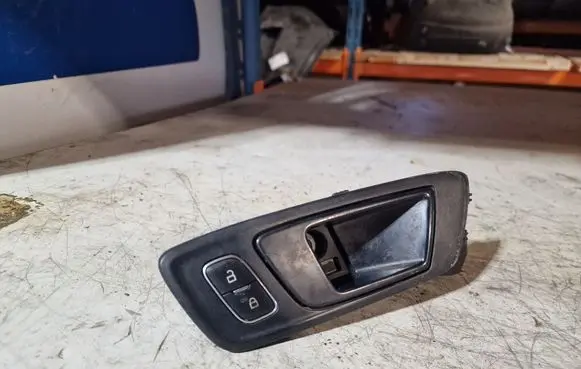 Ford Ecosport Front door interior handle GN15A22600