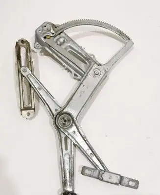 Opel Corsa C Front door manual window regulator 09113365