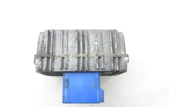 Opel Zafira B Glow plug pre-heat relay 51299014B 55353011
