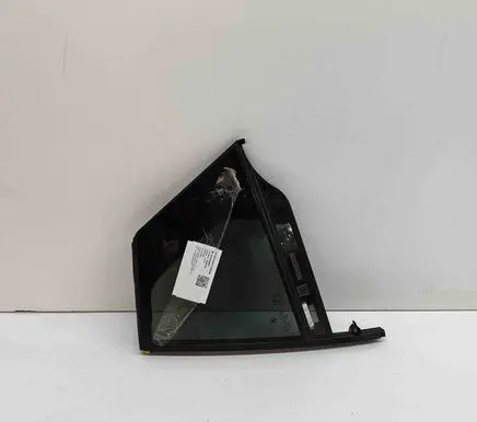 BMW X2 U10 Rear vent window glass 43R011667 5A30365