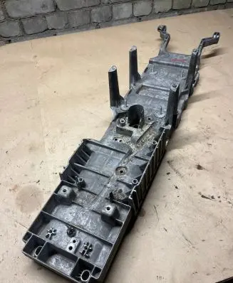 Other center console (tunnel) element