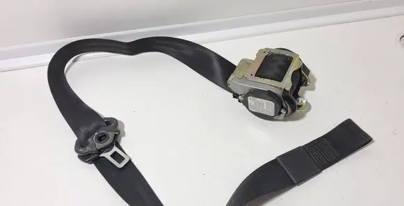 Audi A3 S3 8P Front seatbelt 8P3857706B 601403000C