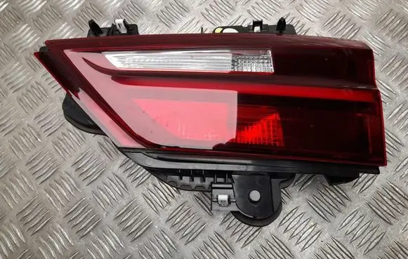 BMW X2 F39 Rear/tail lights F03690100
