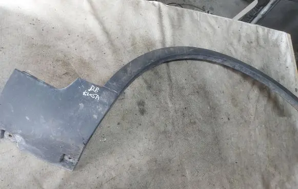Ford Kuga I Front arch trim 8V41S16D238A M738A SP5905