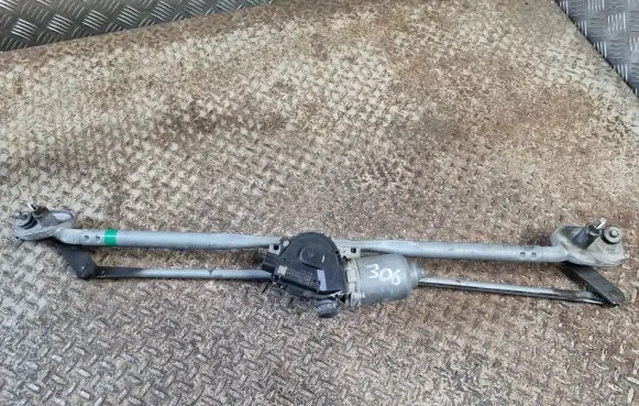Dodge Challenger Front wiper linkage and motor 05028756AD