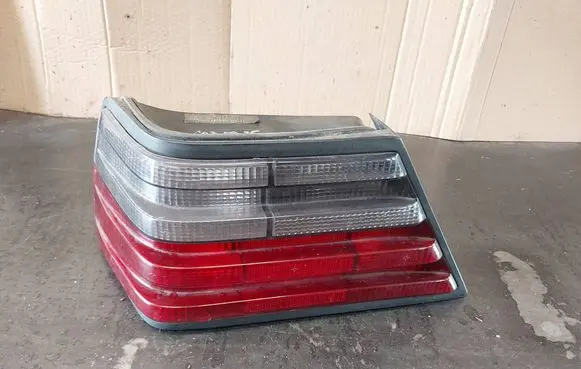 Mercedes-Benz E W124 Rear/tail lights 23363519S