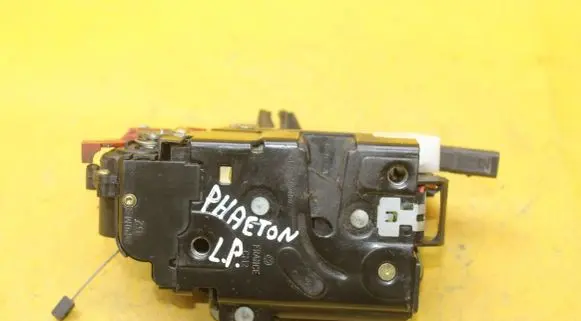 Front door lock