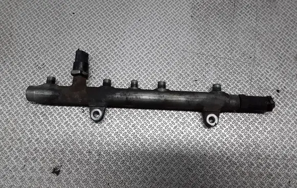 Renault Megane II Fuel main line pipe 0445214024 8200347176