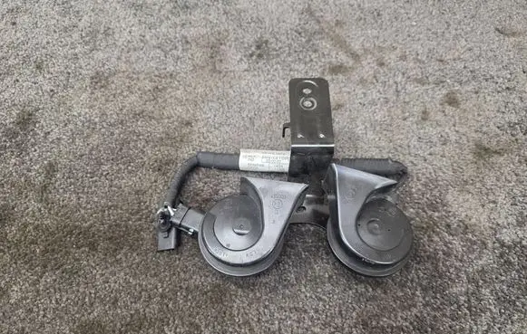 Renault Captur II Horn signal 240614410R 256052062R