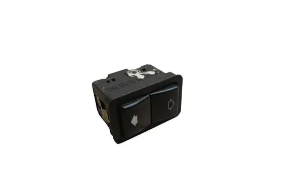 BMW 5 E39 Electric window control switch 8368974